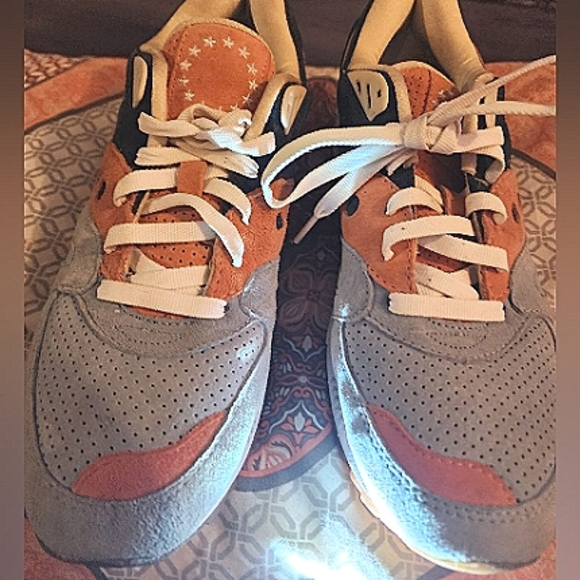 🔥 Legendary SAUCONY Shadow Master UBIQ Atlantic Tide, Gray/Orange